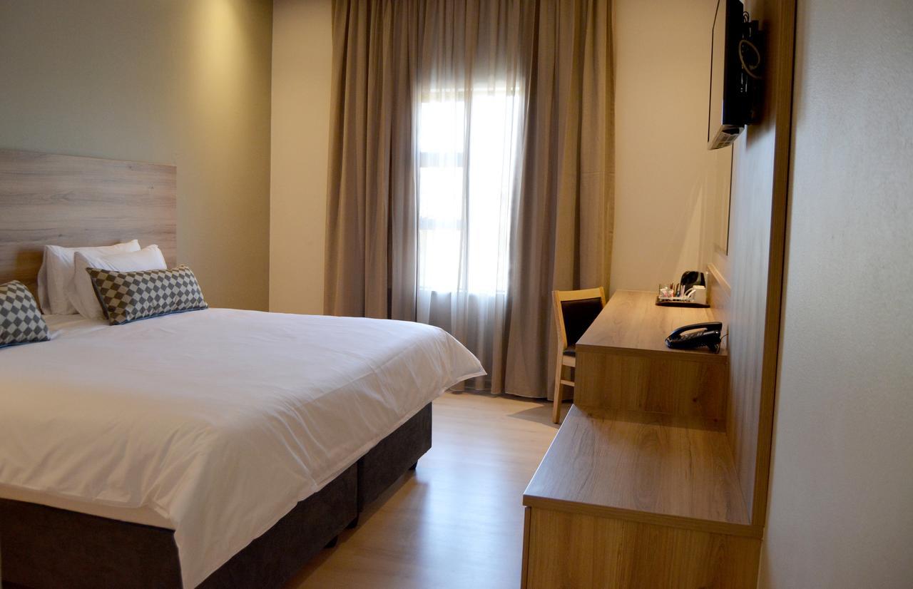 Regal Inn Hotel Midrand Εξωτερικό φωτογραφία