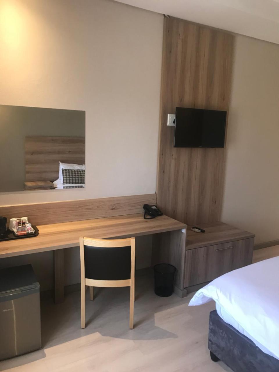 Regal Inn Hotel Midrand Εξωτερικό φωτογραφία